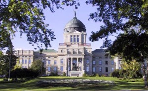 capitol-w-trees